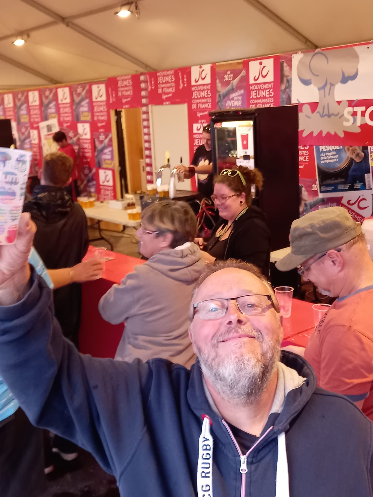 Le bar de la guinguette